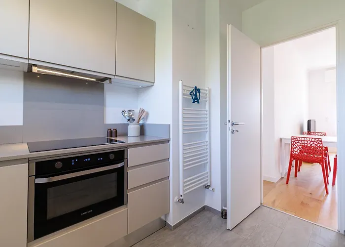 Quiet & Open View - 1 Bdr Large Terrace * 니스